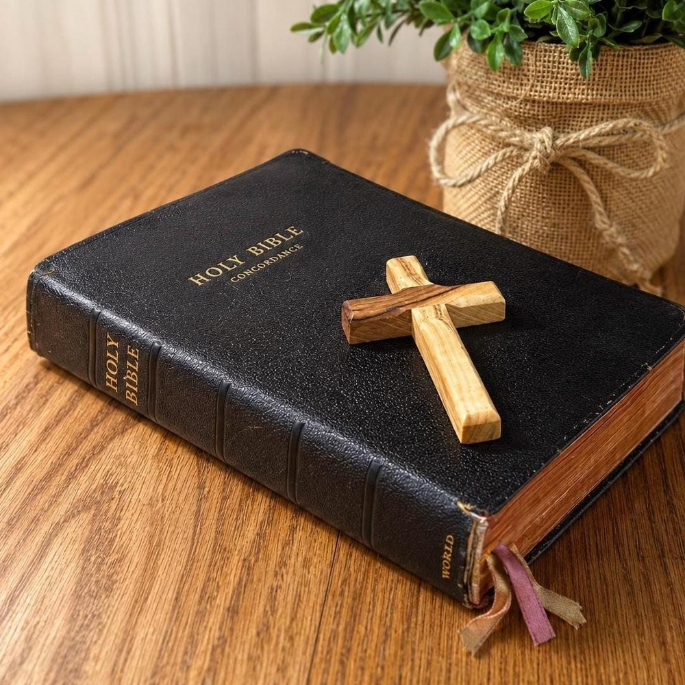 VTG King James Holy Bible Concordance 1945 Red Letter KJV Illustrated
